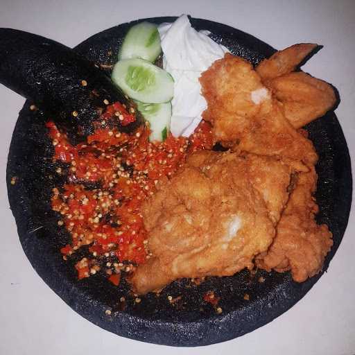 Warung Nasi Mas Kamto 3