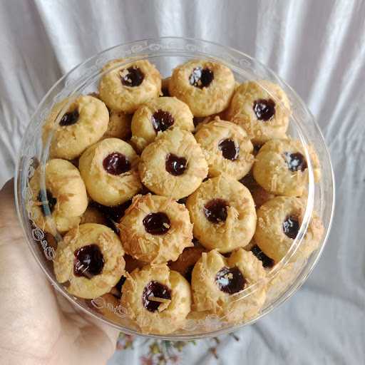 Donat Kentang Azza Cake 354 8