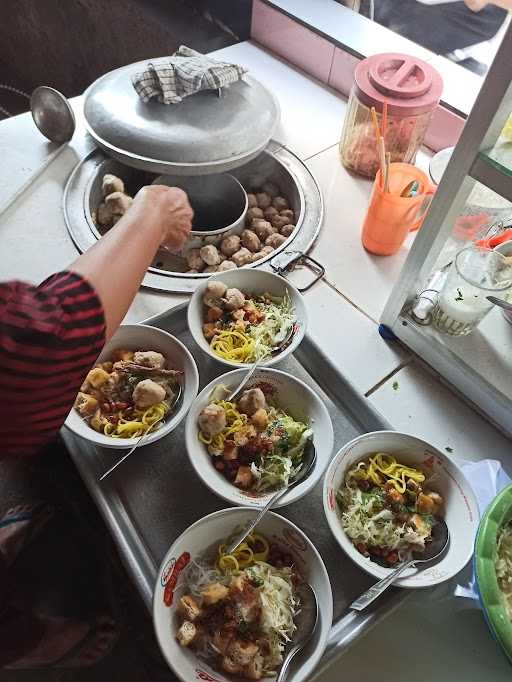 Mie Ayam Pak Ngadi ( Ngadek ) 10