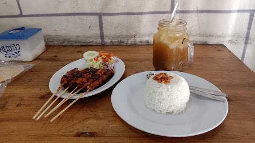 Sate Kelinci Warung Sehat Ceper 8