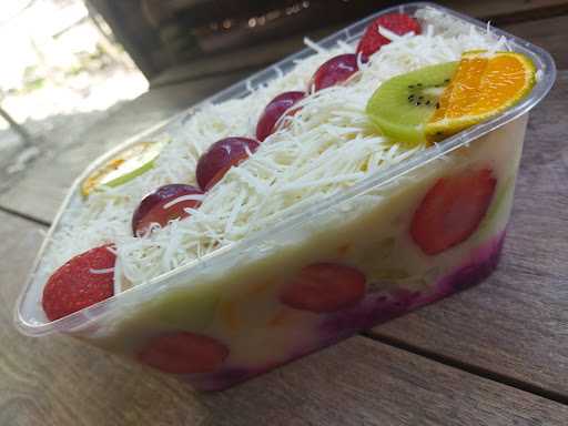 Kevin'S Fruit Salad 6