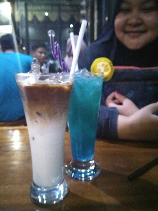 The Javanese Cafe 6