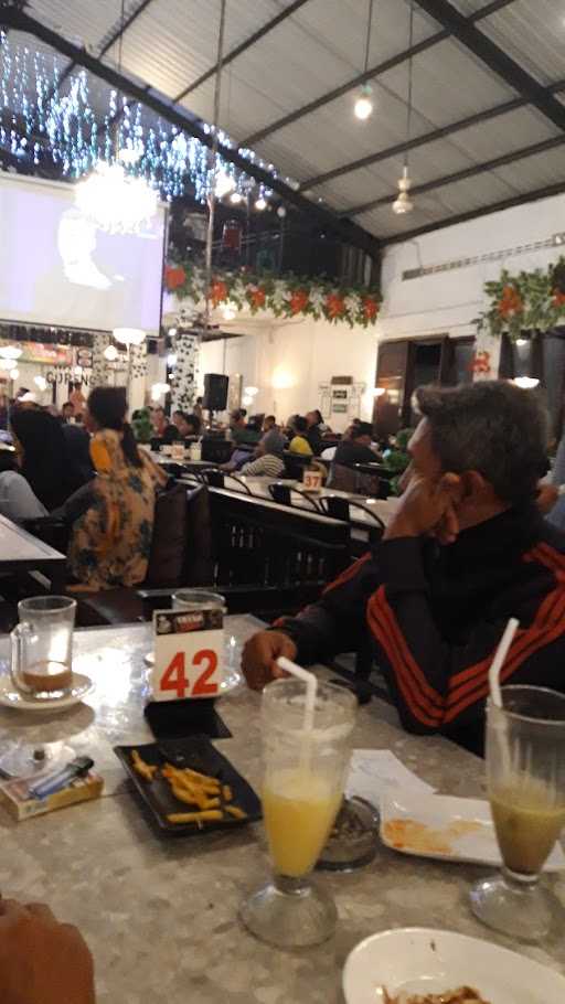 Warkop & Kuliner Tranzcafe 8