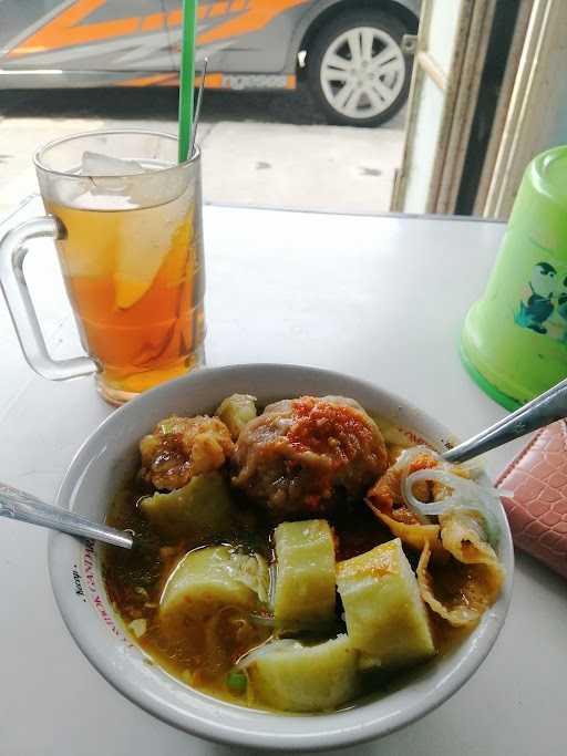 Bakso & Mie Ayam Tiga Putra 3