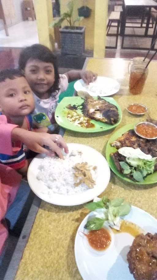 Ikan Bakar Nusantara 6