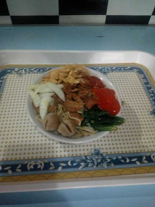 Warung Mie Ayam Bu Amir 9