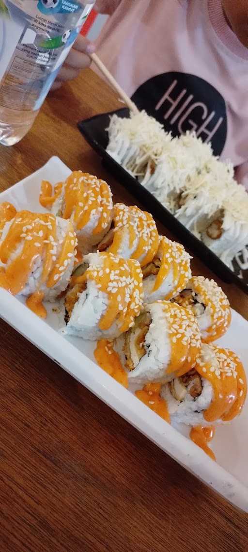 Osaka Sushi Ciamis 5