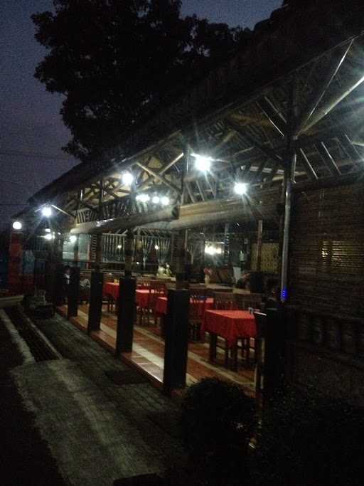 Rm. Saung Nene 10