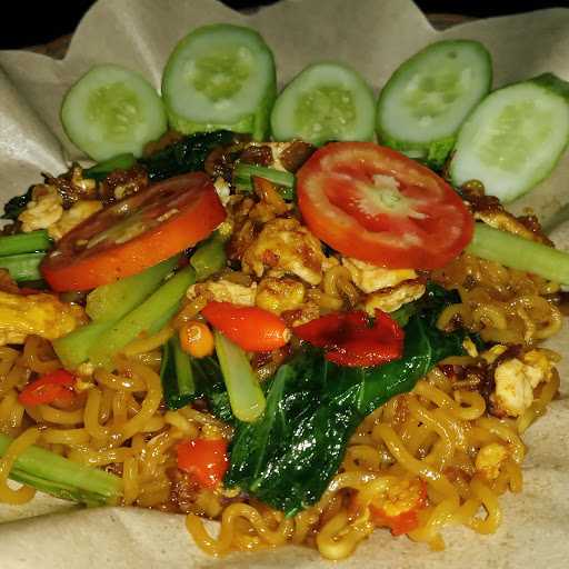 Warung Nasi Adekaka 10