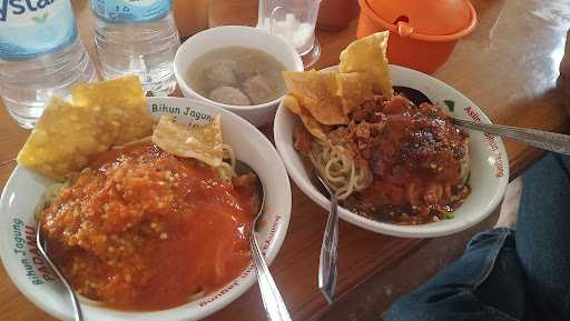 Bakso Favorit 8