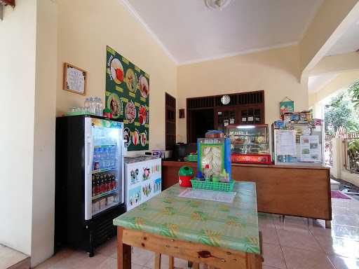 Kedai Viels Food & Drink 2