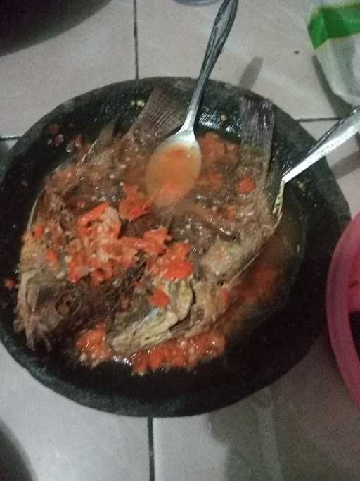 Warung Nasi Ma Ida 3