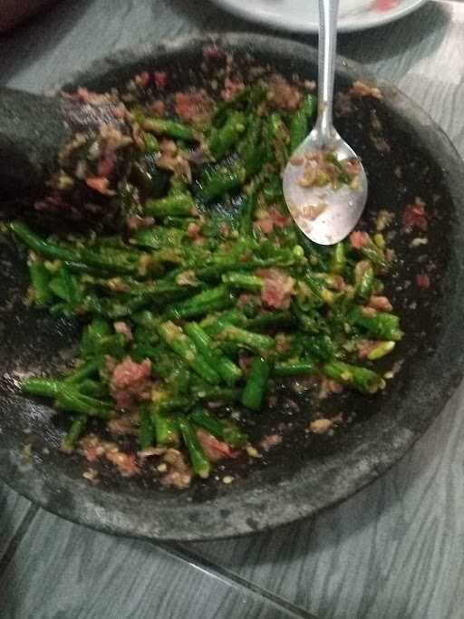 Warung Nasi Ma Ida 9