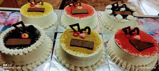 Fikri Cake'S 6