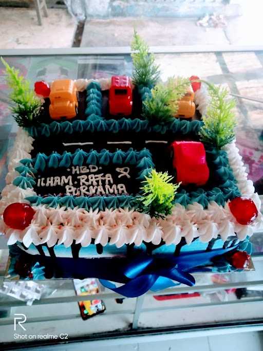 Fikri Cake'S 3