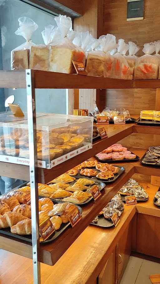 Maple Bakery - Cianjur 7