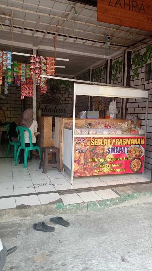 Warung Kopi Mahadewi 7