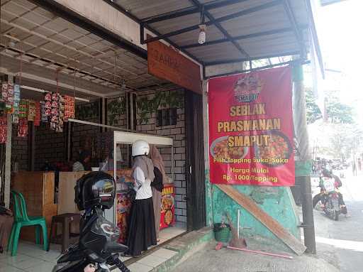 Warung Kopi Mahadewi 4