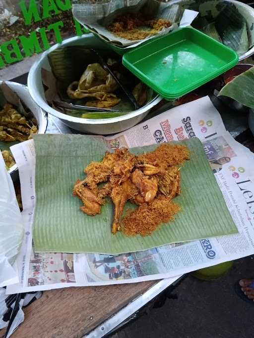 Ayam Goreng Bumbu Kelapa Dan Timbel 2