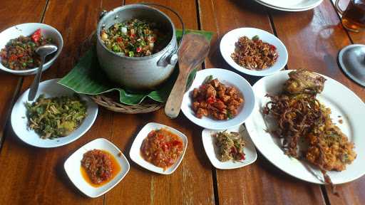 Ayam Goreng Fatmawati Cianjur 10