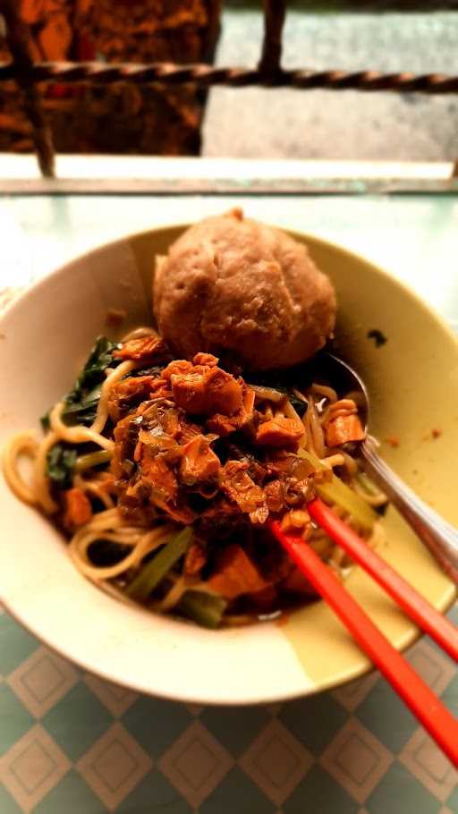 Mie Ayam Bakso Katineung 8