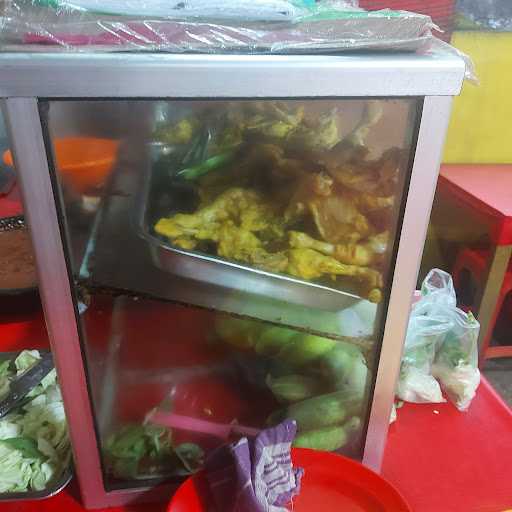 Pondok Pecel Lele Mas Arya 2