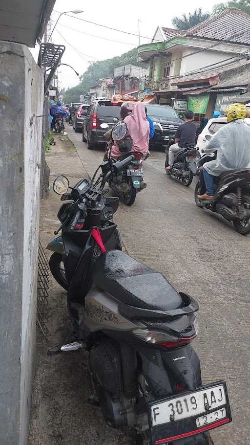 Mie Ayam Baso Salmiah 1