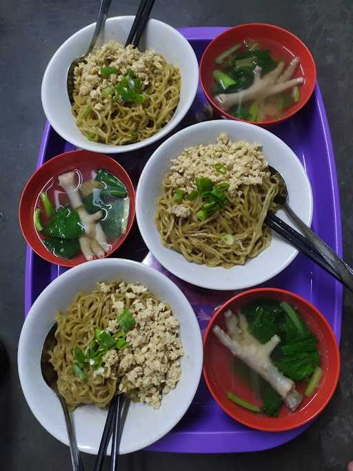 Mie Ayam Pekarangan 8