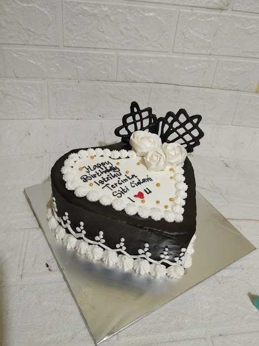 Aini Cake 10