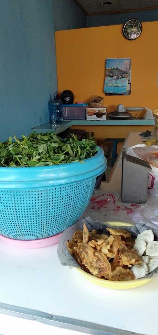 Rujak Kangkung Dadakan Ibu Hj Deni 2