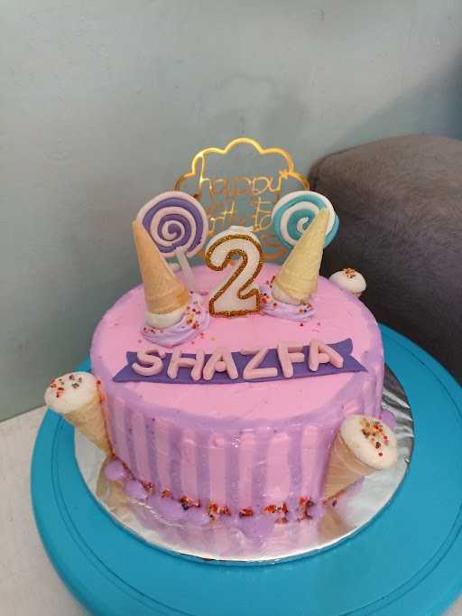 Tiara Cake & Cookies 2