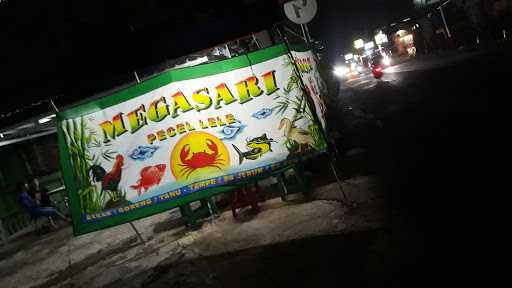 Megasari Pecel Lele 4