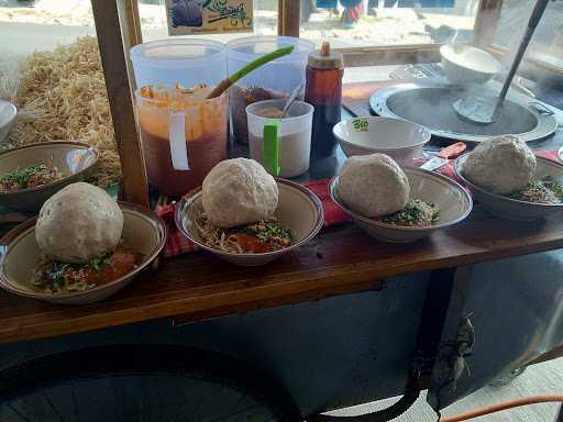 Mie Bakso Rudal Sironyok 8