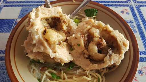 Mie Bakso Rudal Sironyok 4