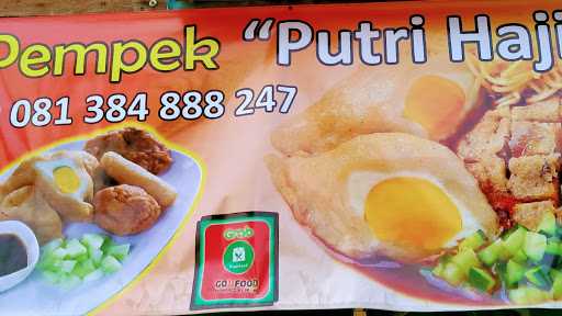 Pempek Putri Haji 6