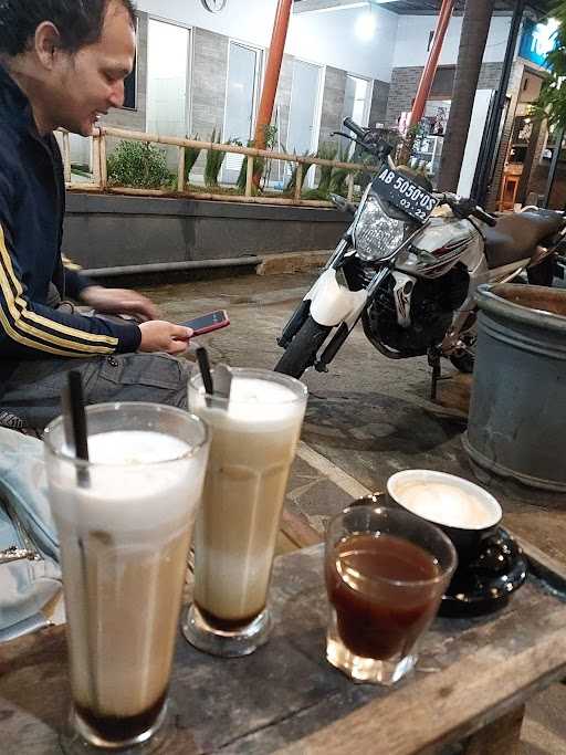 Perguji Coffee 1