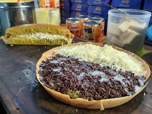 Martabak Bangka Cibatu 8