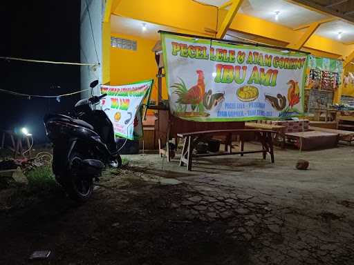 Warung Pecel Lesehan Ibu Ami 2