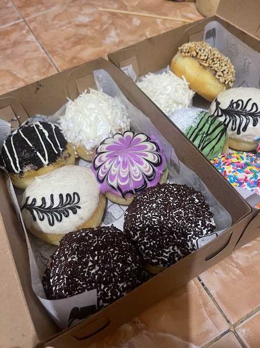 Zhafran Cake & Donuts 4