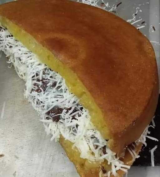 Favorite Martabak Bangka Bilqis Thea 6