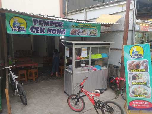 Kedai Pempek Cek Nong 9