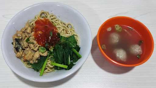 Mie Ayam Bakso Padasuka 9