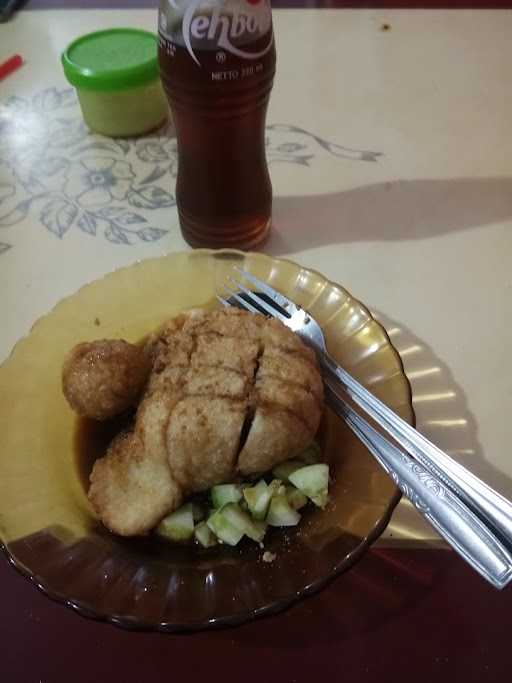 Pempek Palembang Amad 4