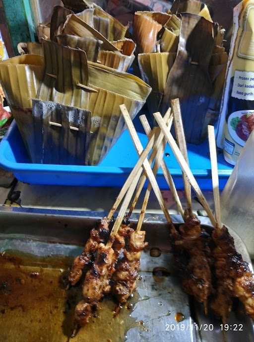 Sate Bebek Khas Cibeber Banyu Mili 1