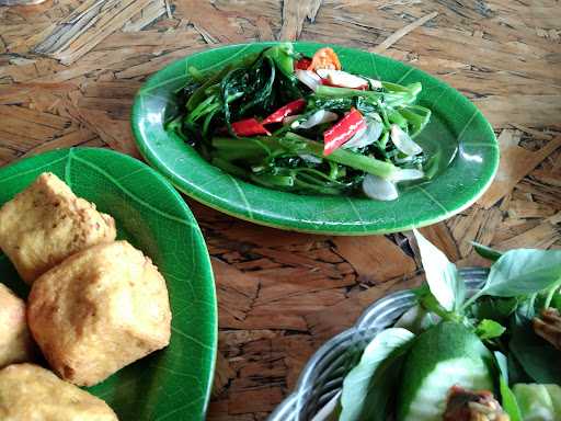 Warbek Alaihim Kuliner Wong Banten 7