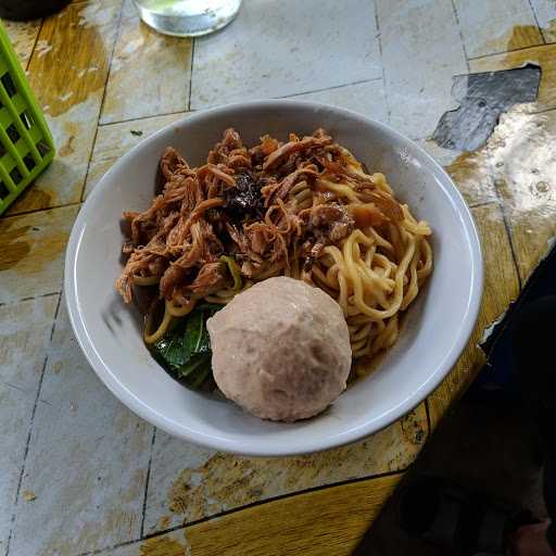 Baso Tri Lanang'S 5