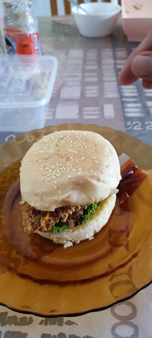 Bergerak Burger 1