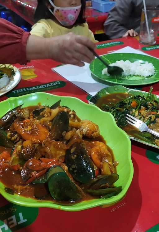 Kresna Seafood 41 9