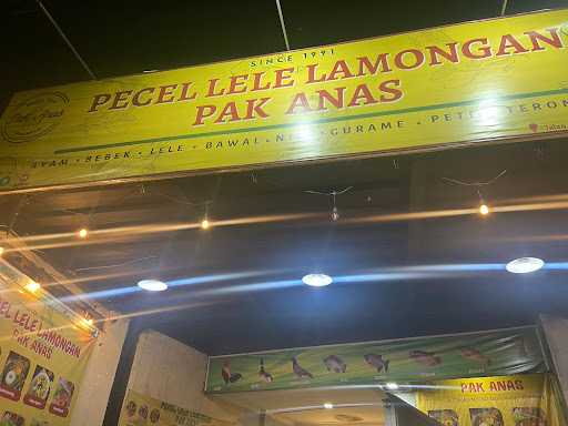 Pecel Lele Lamongan Pak Anas 5