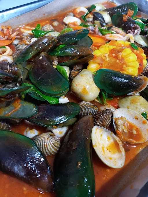 Seafood Kiloan Bang Bopak ( Cab. Pahlawan ) 7